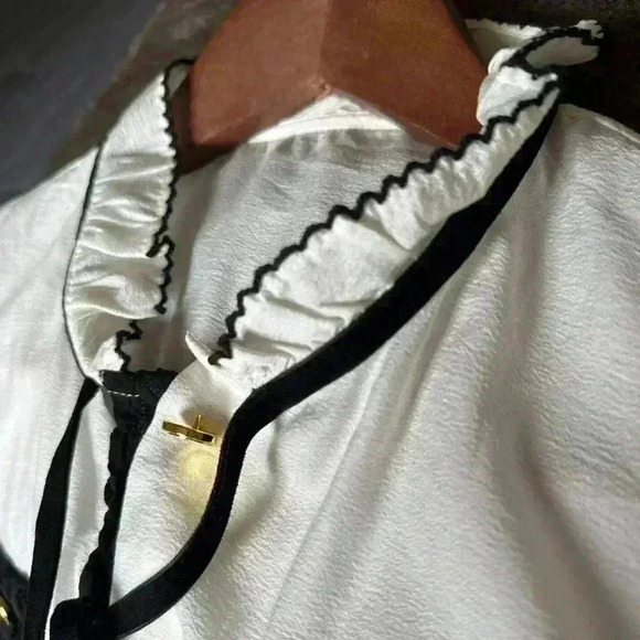 Miele Kohler Blouse - Picture 7 of 12